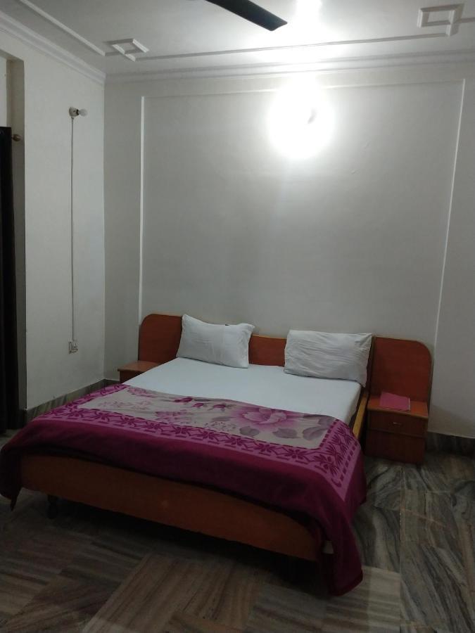 Varanasi Palace מראה חיצוני תמונה